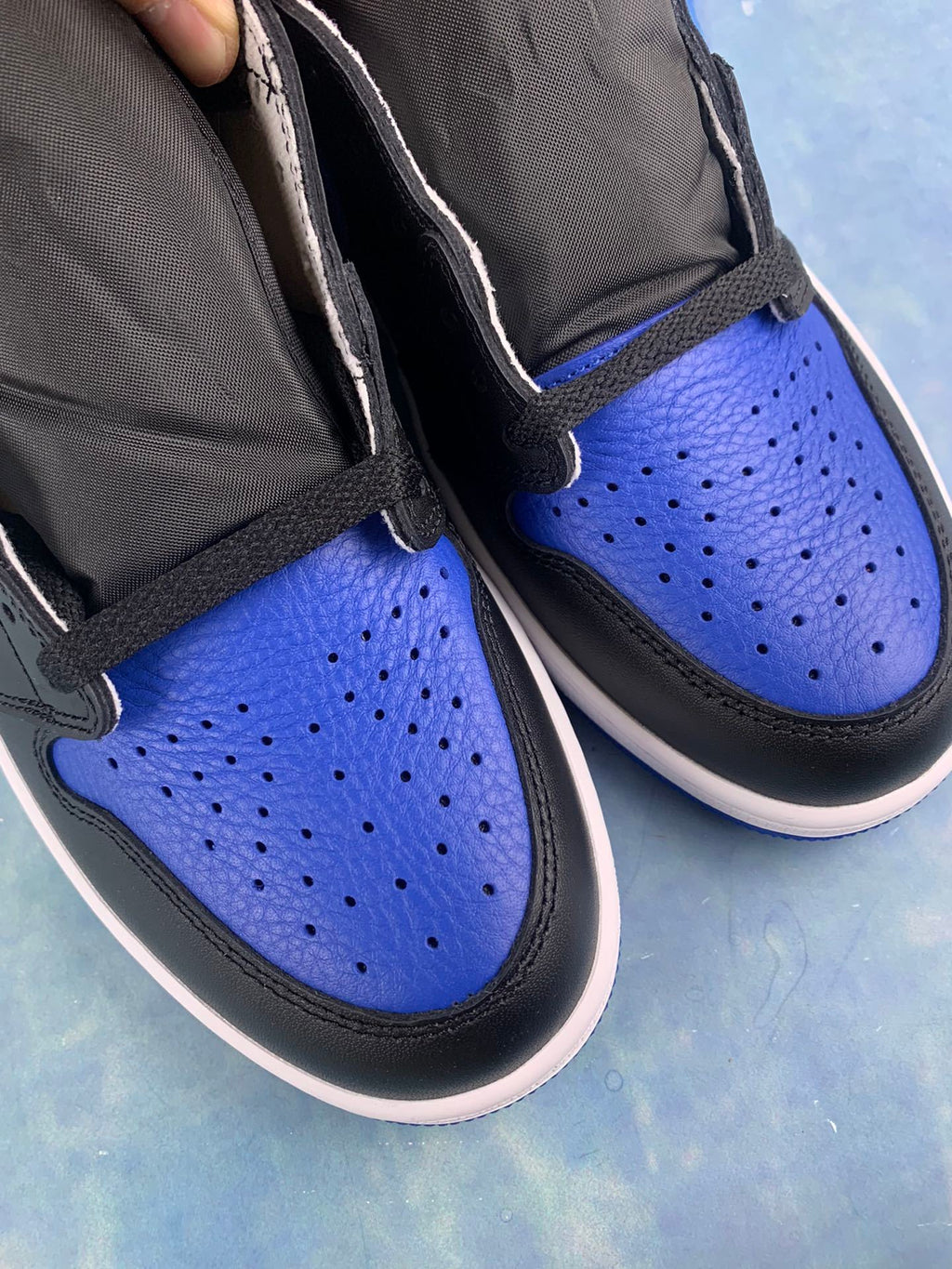 Air Jordan 1 High Royal 555088-007 Unisex Sneakers