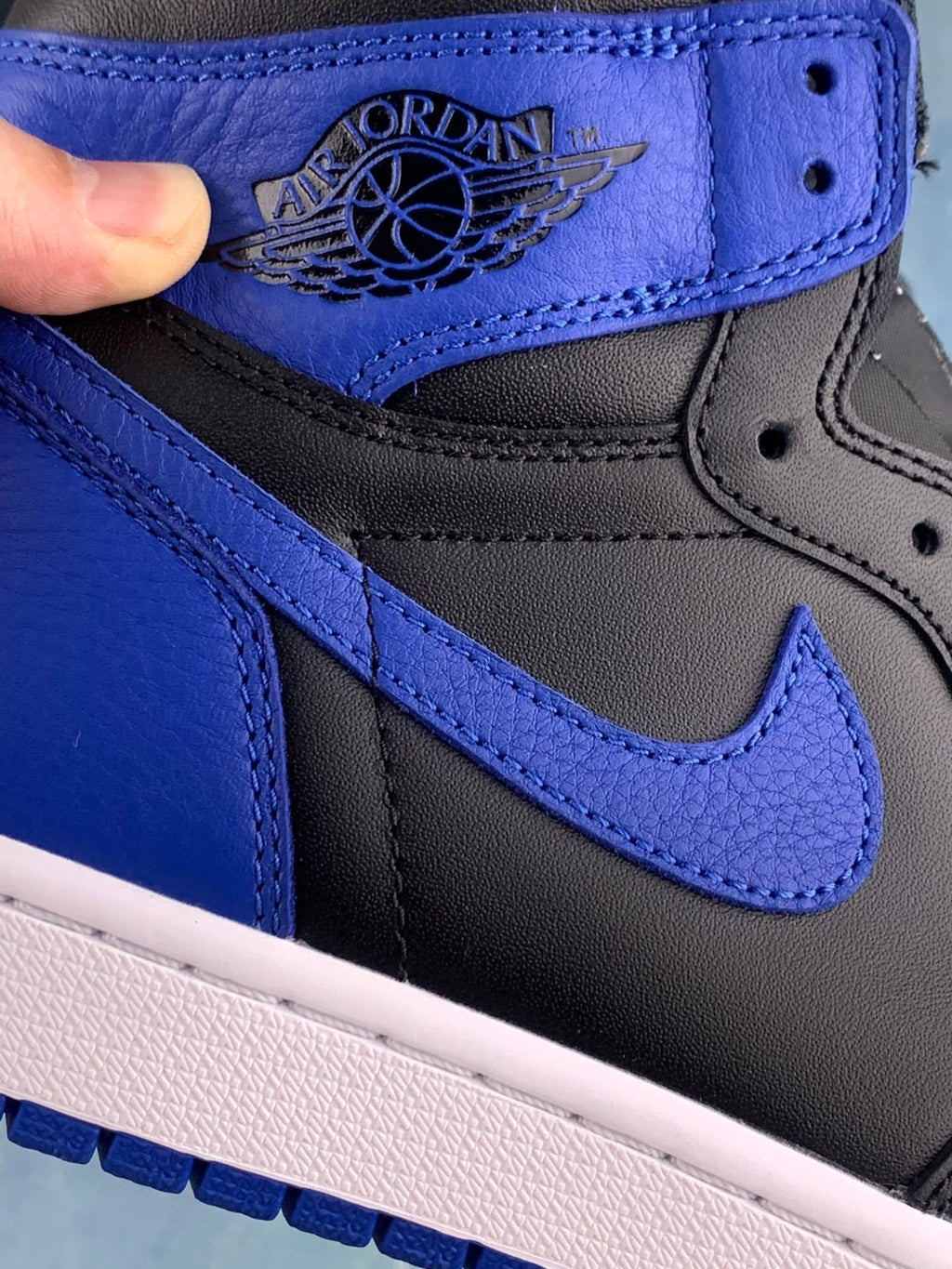 Air Jordan 1 High Royal 555088-007 Unisex Sneakers