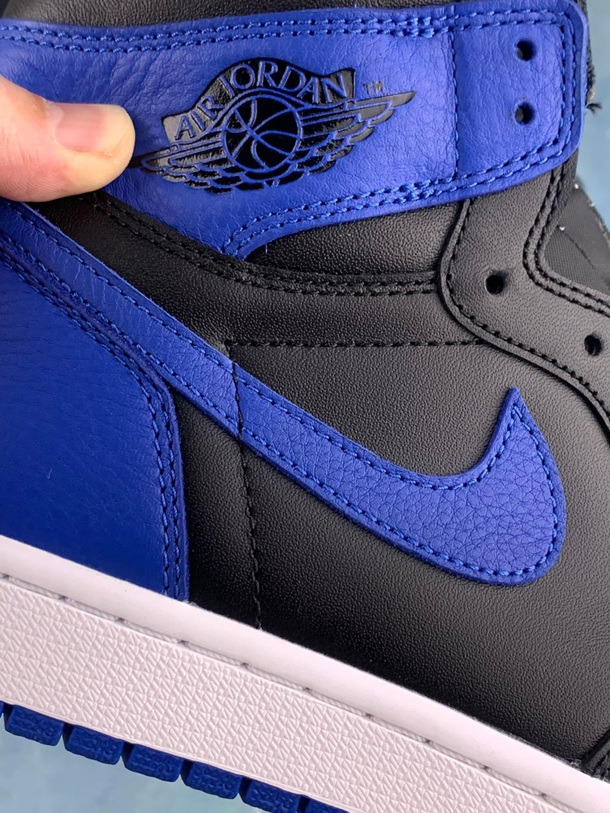 Air Jordan 1 High Royal 555088-007 Unisex Sneakers