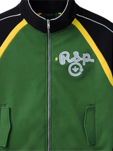 GV Gallery Raspberry Hills Jamaica Berry logo-patch jacket