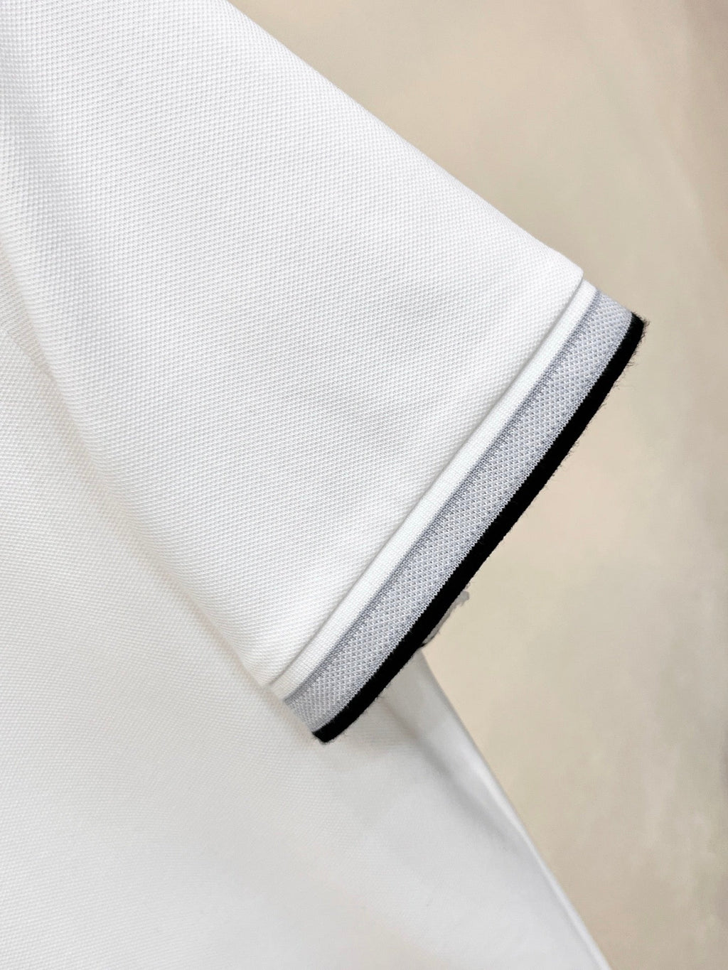 Men's Short‑Sleeve Polo Shirt with Striped Collar & Pony Embroidery