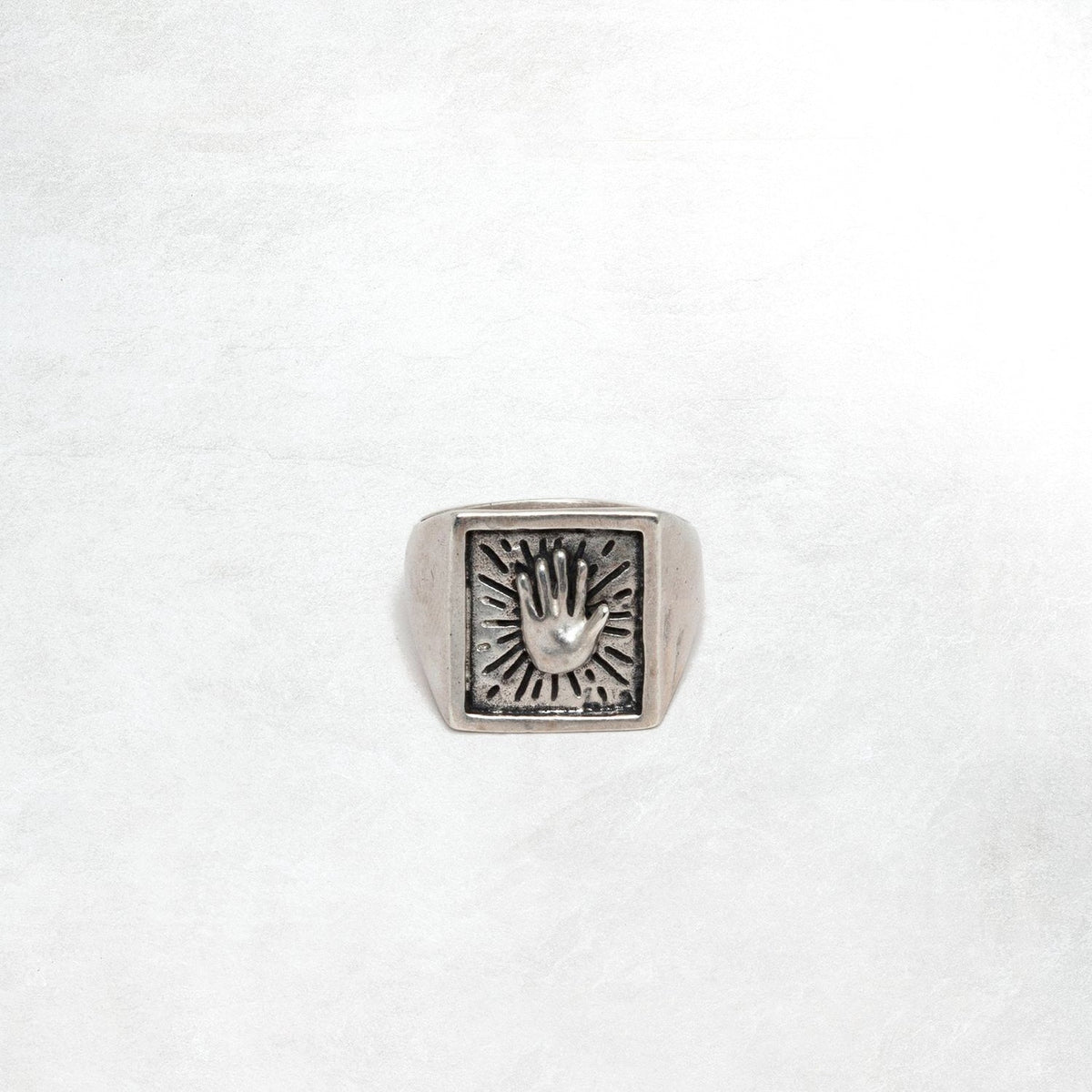 Heresy Palm Ring: Oxidised Silver