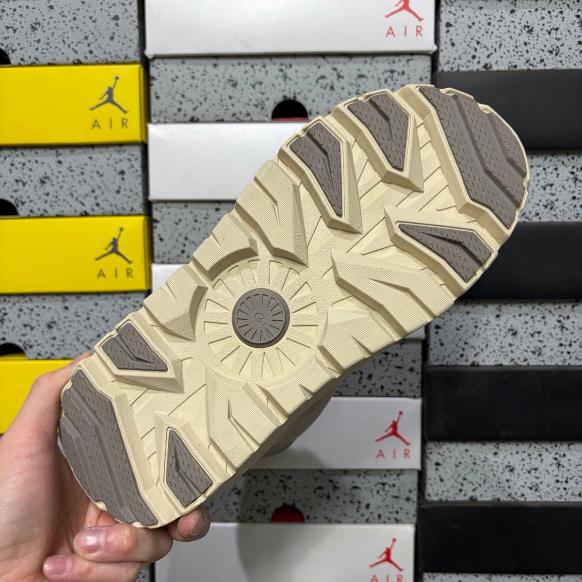 UGG Lace-Up Hiker Chukka Boot – Suede Boot with Cream Lug Sole, Drawstring Collar & UGG Diamond Heel in Grey