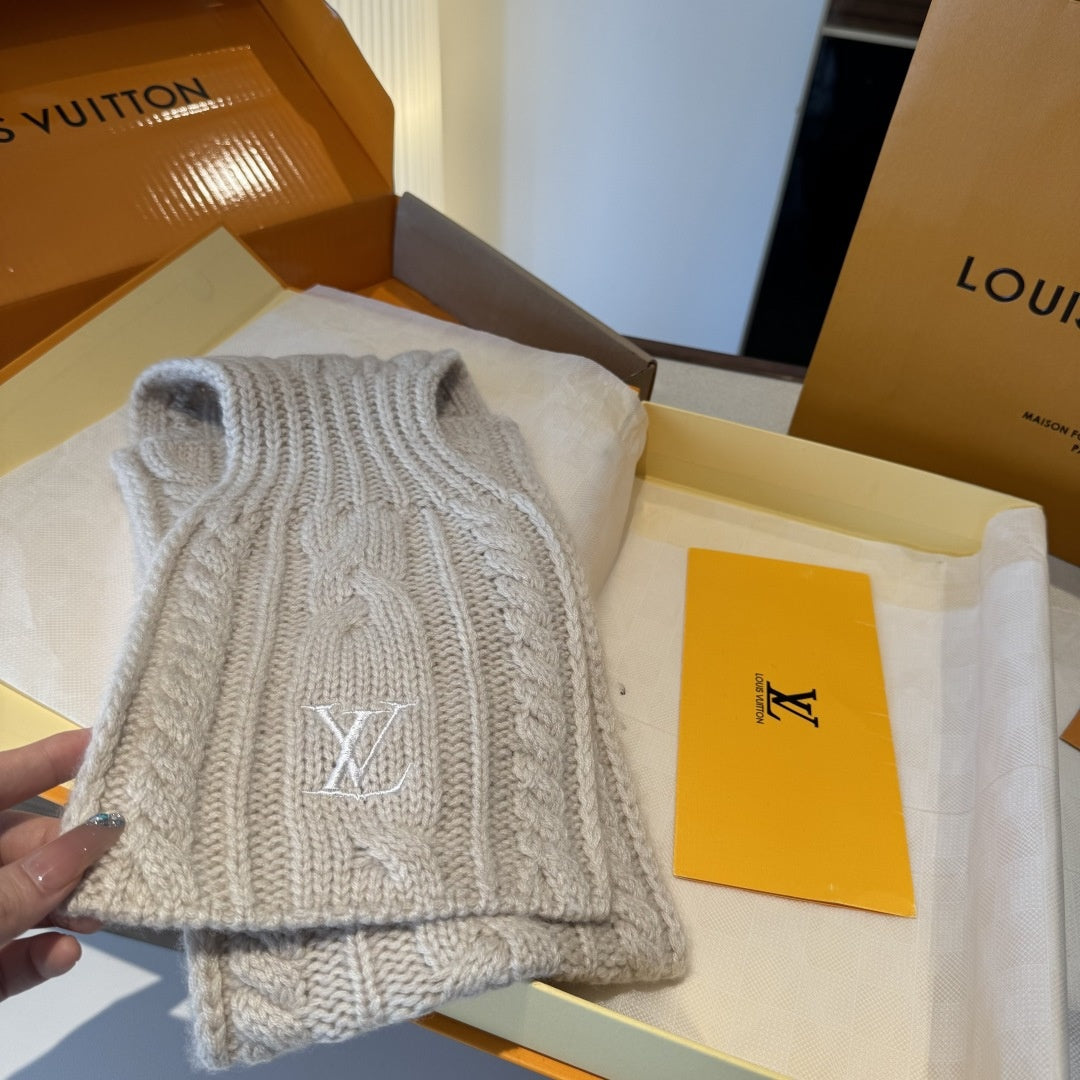 Louis Vuitton Style Cable-Knit Scarf and Beanie Set