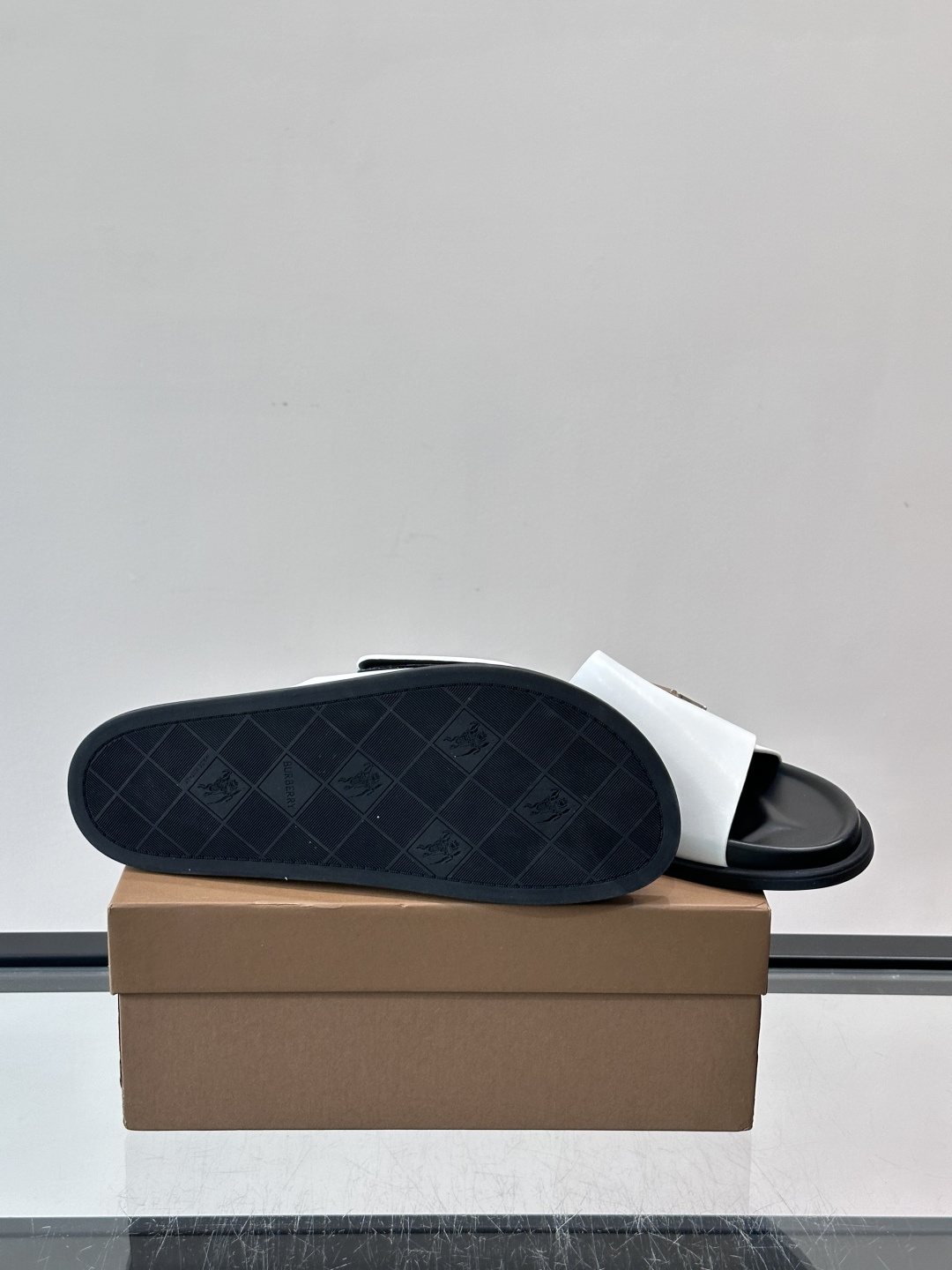 Burberry Men’s White Leather Logo Slide Sandals