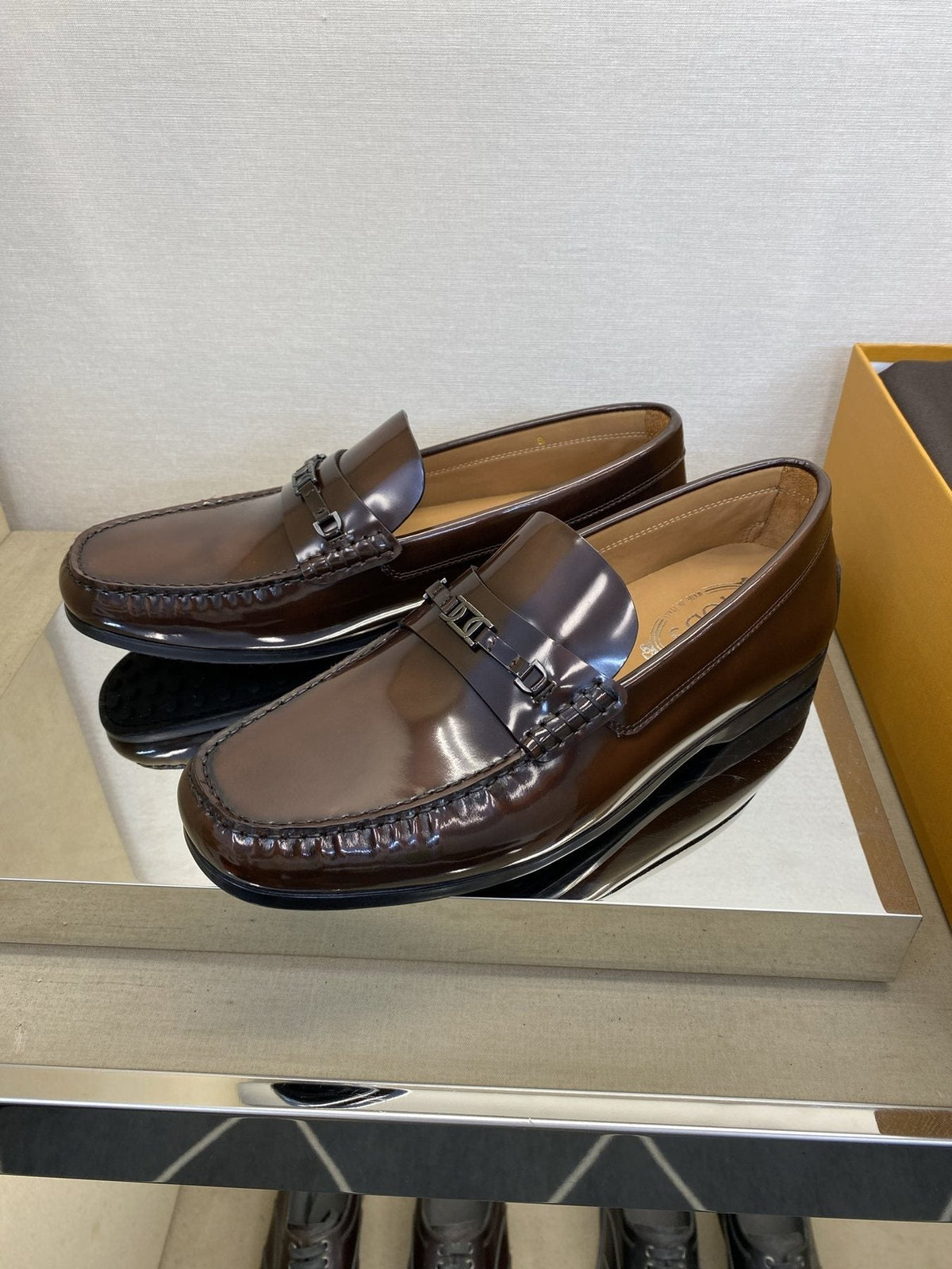 TOD'S Men's Dark Brown Tassel Loafers