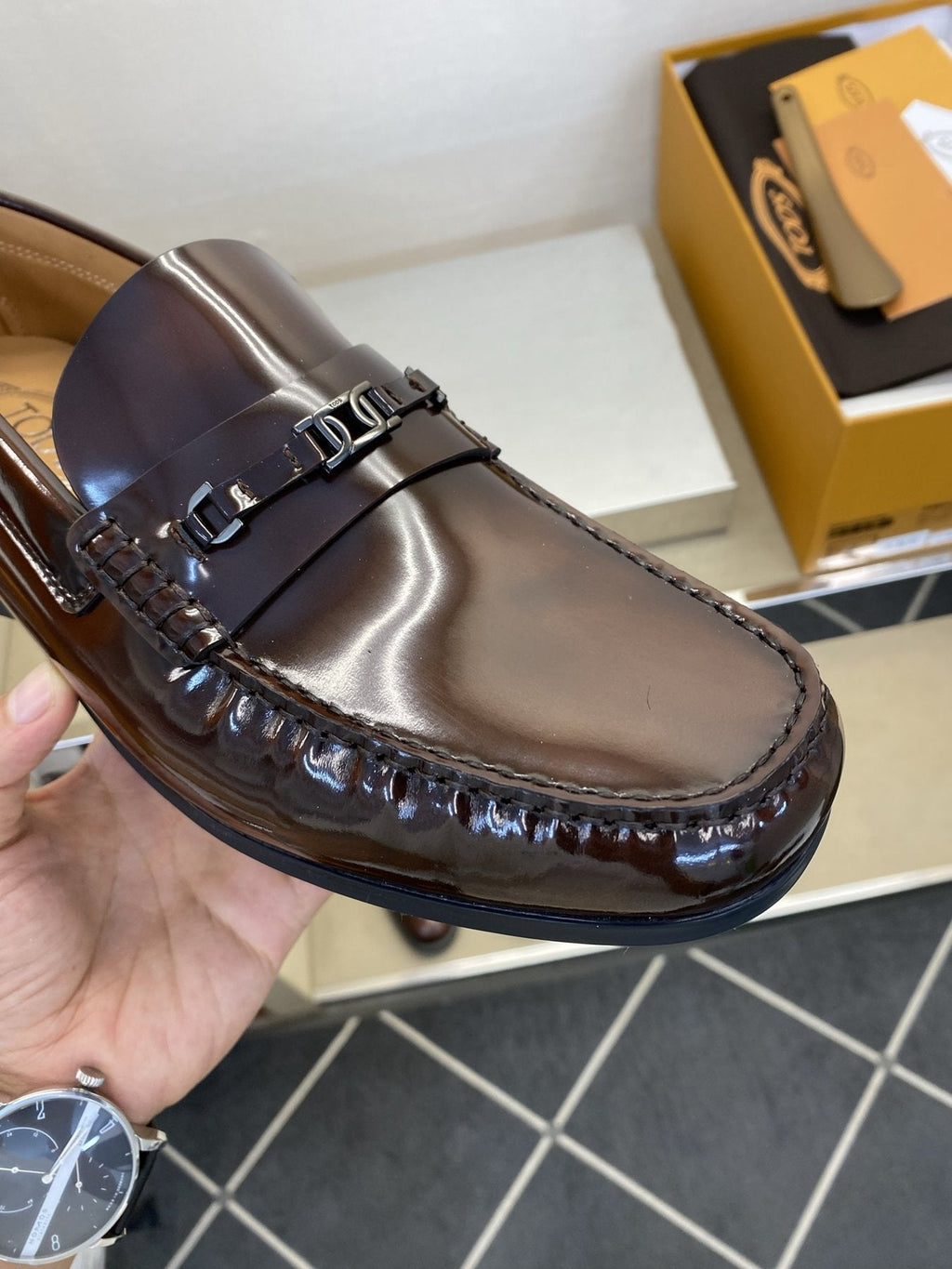 TOD'S Men's Dark Brown Tassel Loafers