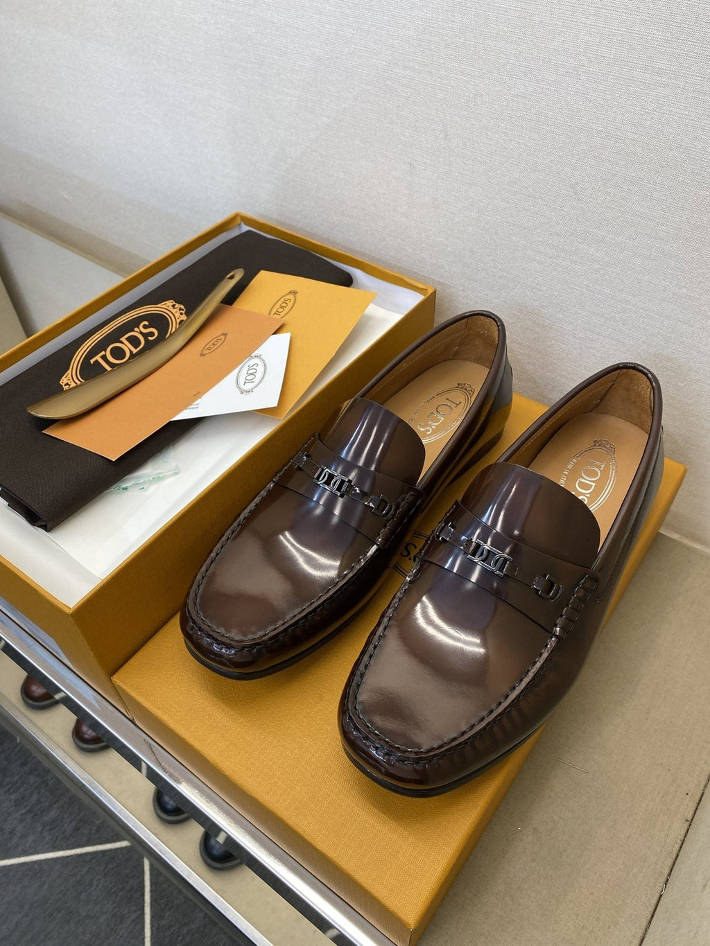 TOD'S Men's Dark Brown Tassel Loafers
