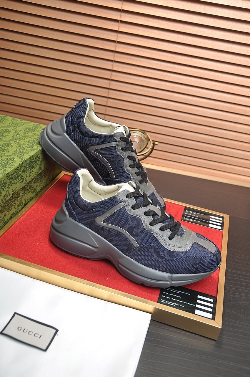Gucci Chunky Low-Top Sneakers