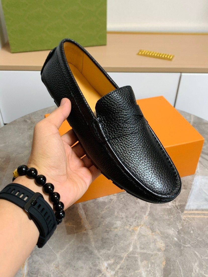 Louis Vuitton Textured Moc-Toe Loafers