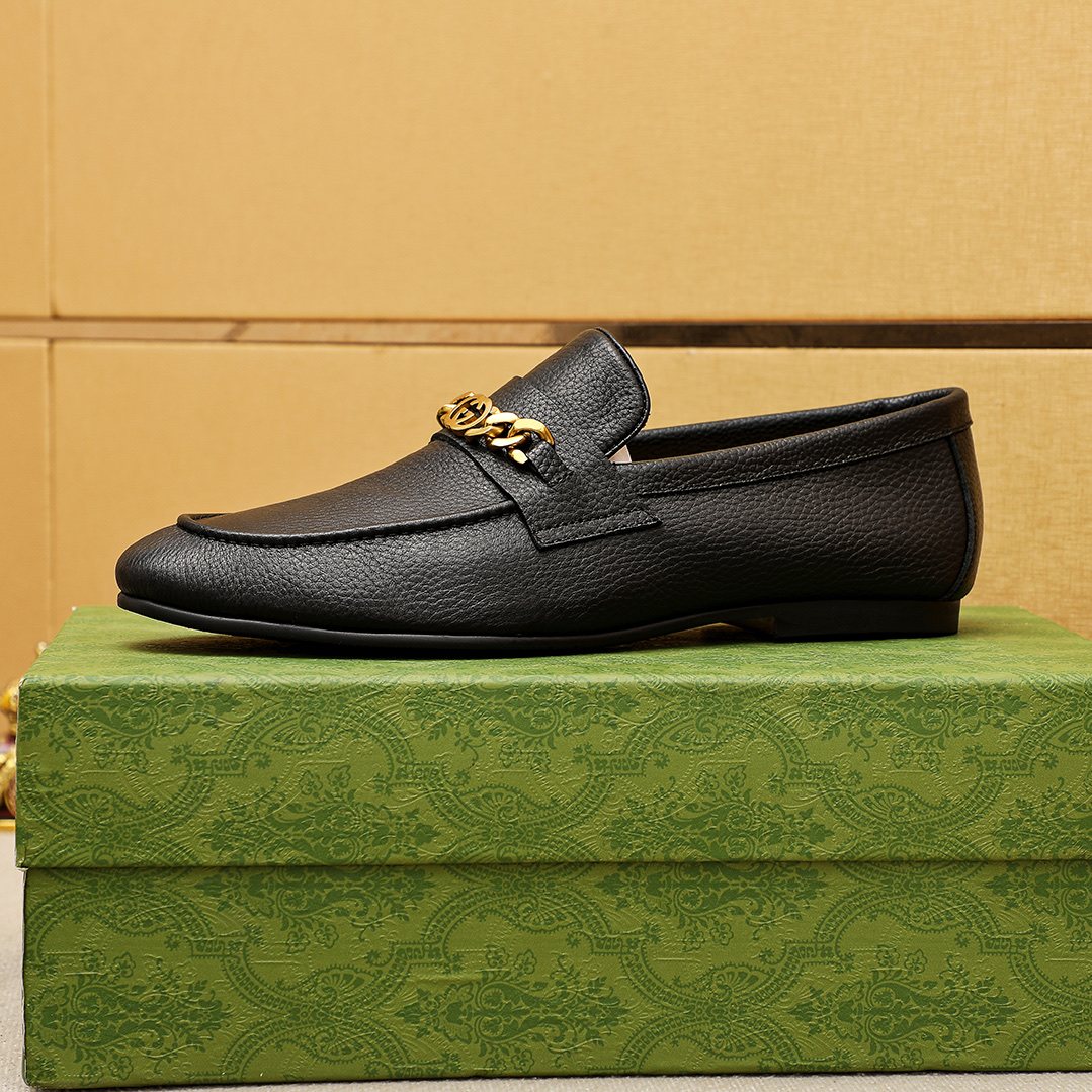 Gucci Pebble Leather Loafers