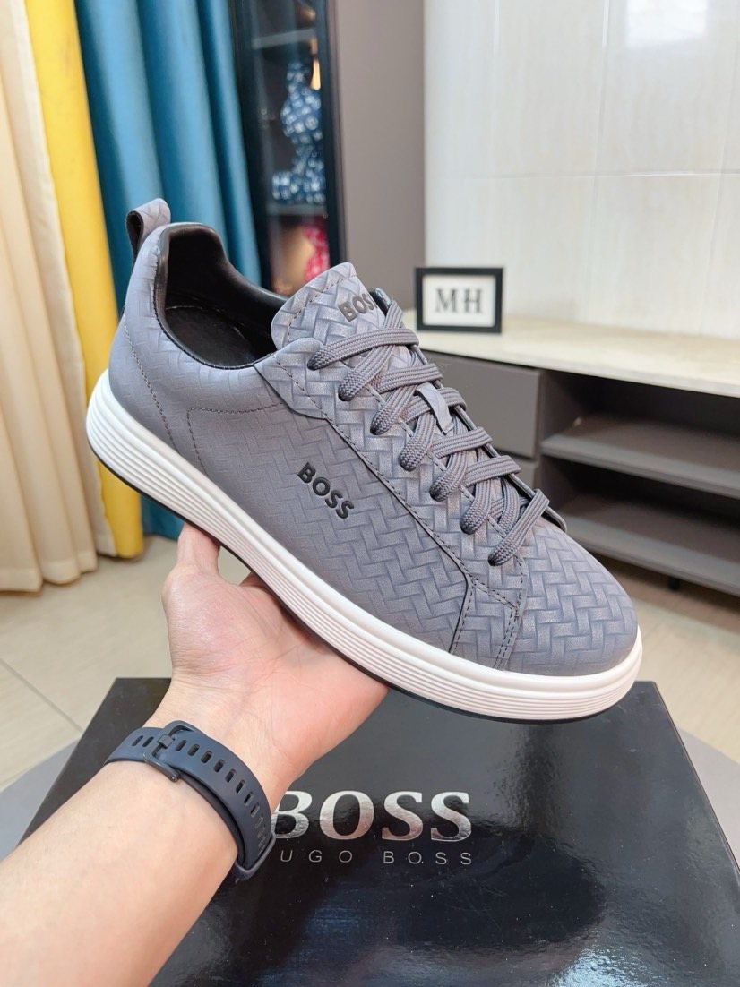 Hugo Boss Textured Low-Top Sneakers
