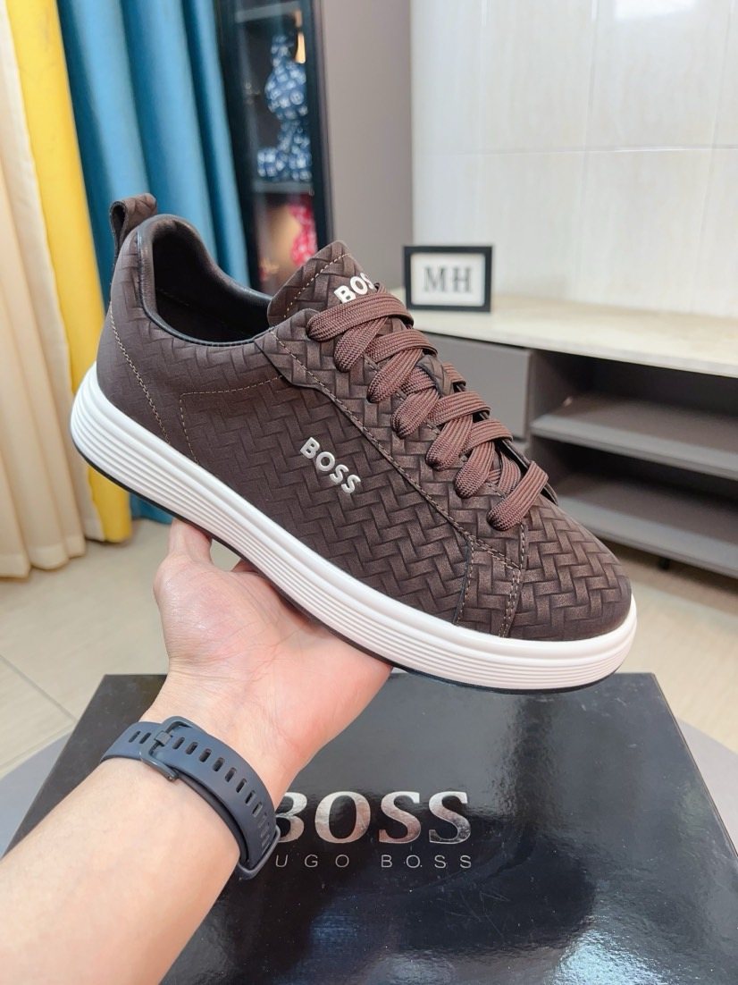 Hugo Boss Textured Low-Top Sneakers