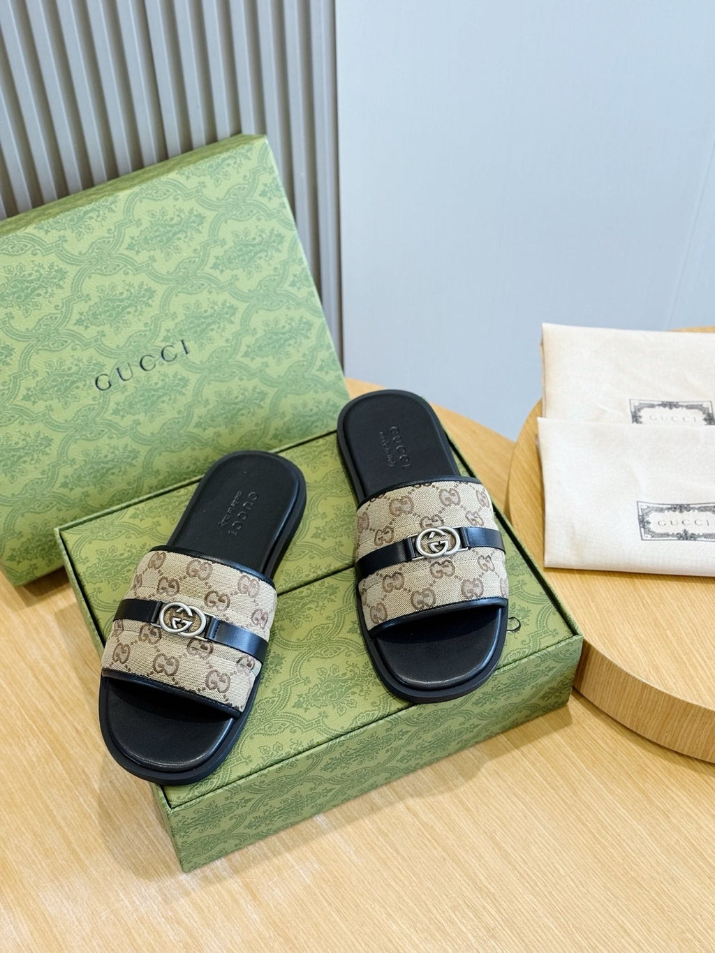 Gucci Men's Interlocking G Stripe Slide Sandals