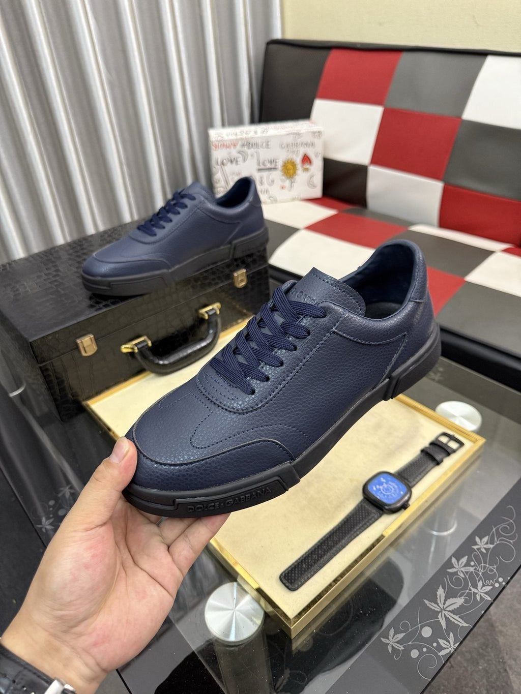 Dolce & Gabbana Low-Top Lace-Up Sneakers - Rounded Toe