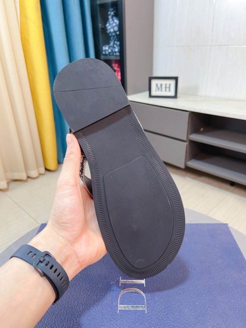 Dior Patterned Thong Sandals
