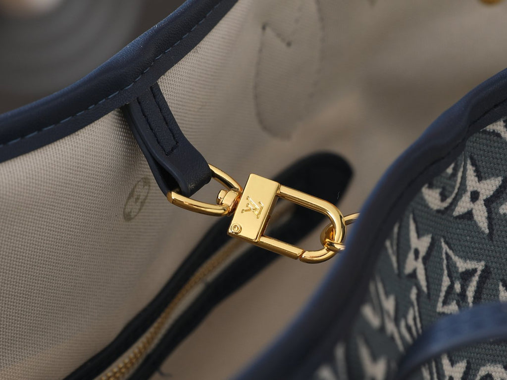 Louis Vuitton Neverfull MM Blue-Gray Tote Bag